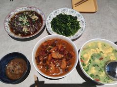 -爱贝尔高端月嫂(母婴护理)