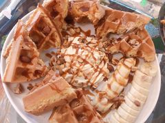 香蕉脆果仁华夫饼-西关84·History·Art·Cafe