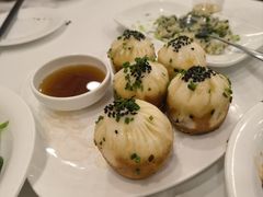 蟹粉生煎包-瑞福园联谊餐室(茂名南路店)