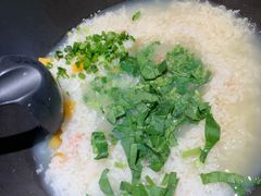 -马路边上·小海鲜烧烤(八一路店)