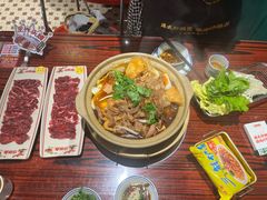 -沙胆彪炭炉牛杂煲(上海日月光广场店)