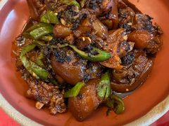 -侬佳蒸菜馆(听潮店)
