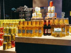 -亚马逊环球美食百汇(新城吾悦广场店)