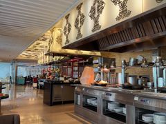 -圣丰索菲特·2 On 988 Café 自助餐厅