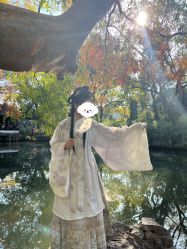-一揽芳华汉服旗袍体验馆(拙政园店)