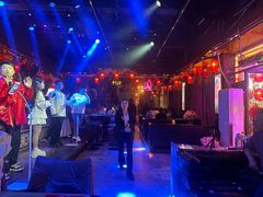 -喜鹊音乐酒馆(西街店)