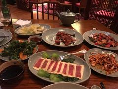 -丽江金茂凯悦臻选酒店-滇香馆