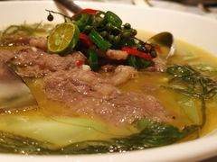 烧椒酸汤福山牛肉-闻见中国海南菜(K11店)