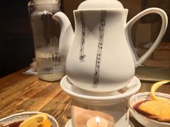 胡桃里热滚热红酒-胡桃里音乐餐厅(陶溪川店)(川湘赣菜·世界百大酒庄直供红酒·音乐表演)