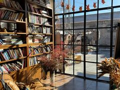 -陶野咖啡·面包披萨