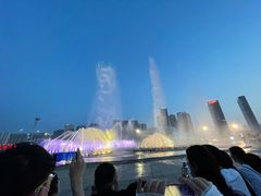 -东港音乐喷泉广场