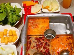 -海底捞火锅(武胜路凯德广场店)