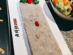 -老牌坊云南鱼豆花火锅(哈西万达店)