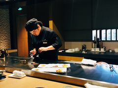 -丽思卡尔顿·炙焰·铁板烧餐厅