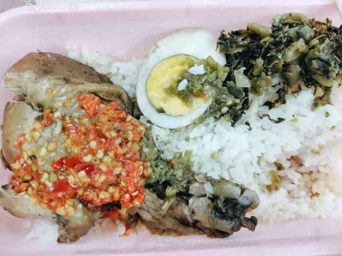 湾仔剁椒卤汁拌饭(渝中店)-"这家拌饭很好吃哦,以前在广州吃过卤肉饭