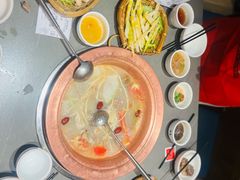 -阿婆情腊排骨火锅·野生菌季(古城旗舰店)