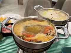 -金马门国际美食百汇(珞喻路店)