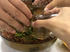 -乡土特色.冷锅鱼.牦牛肉汤锅