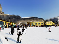 -采薇庄园四季滑雪场