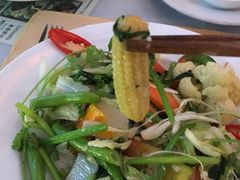 -Lanterns Vietnamese Restaurant