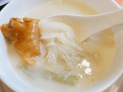 第一招牌鸡煲翅-山泉公馆酒家(珠江新城店)