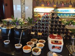 -东方豪景花园酒店·怡景旋转餐厅