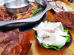 -周幺妹重庆老火锅(银泰城总店)