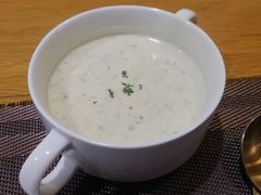 蘑菇汤-LUCCA卢卡西班牙海鲜饭(远洋广场店)