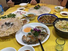 -官塘陈记鱼生·潮汕砂锅粥·牛肉火锅(潮枫路总店)