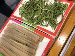 -潘小辣鲜肉老火锅