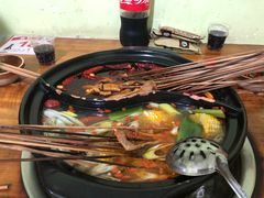 -灌县老妈砂锅串串香(万科红生活广场店)