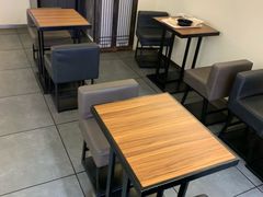 -荀记肉夹馍(三八家乐福店)