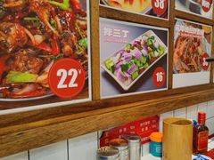 -喜悦小串丹东小黄牛海鲜烧烤大排档(民主广场店)