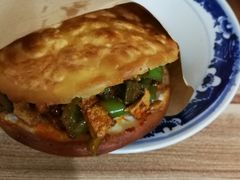 -老字号杨坡红油米线腊汁肉夹馍(东四道巷店)