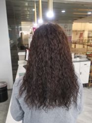 -镁连社·美联社