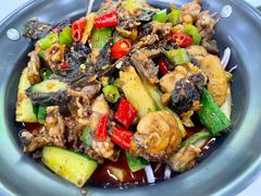 -费大厨辣椒炒肉(高铁吾悦广场店)