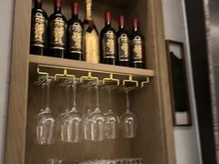 -斯普汇生蚝牛排馆(中骏世界城店)