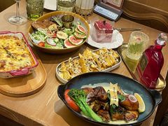 -秘密旅行Bonjour(黑金冠 江南西店)