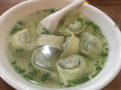 荠菜肉馄饨-潘国仙耳光馄饨(黄家阙路店)