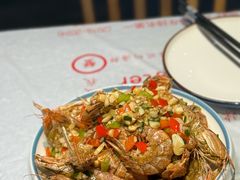 -三妹小龙虾·黄油蟹(华侨城总店)