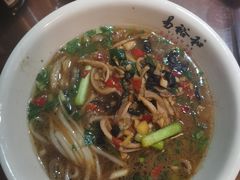 -易裕和·长沙米粉(友谊路店)