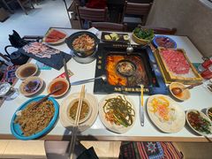 -老牌坊云南鱼豆花火锅(哈西万达店)
