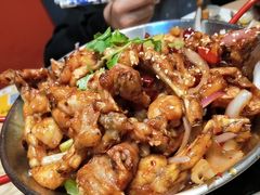 辣子牛蛙-西街夜油条·麻团包乌饭