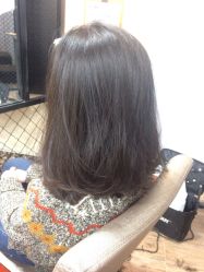 -茶发Salon·烫发染发理发