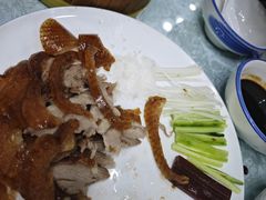 -六和聚传统烤鸭.天津菜(和平店)