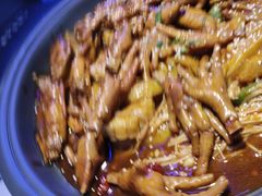 -徐记小怪兽肉蟹煲店(哈西万达金街店)