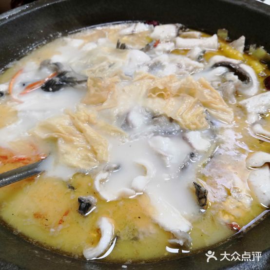 味滋湘石锅鱼(集美旺角商业广场店)