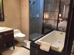 iphone_upload_pic-东莞海悦花园大酒店(厚街万达广场寮厦地铁站店)
