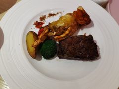 蒜蓉牛油焗澳洲龙虾-天空花园餐吧·生日·团建(南山店)