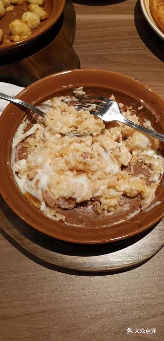 鸡肉奶汁多利亚饭